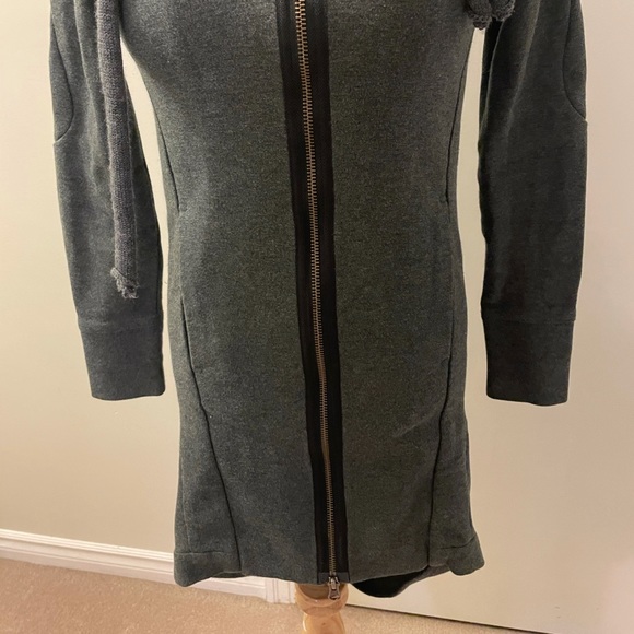 JNBY long fitted hoodie jacket - Picture 3 of 11